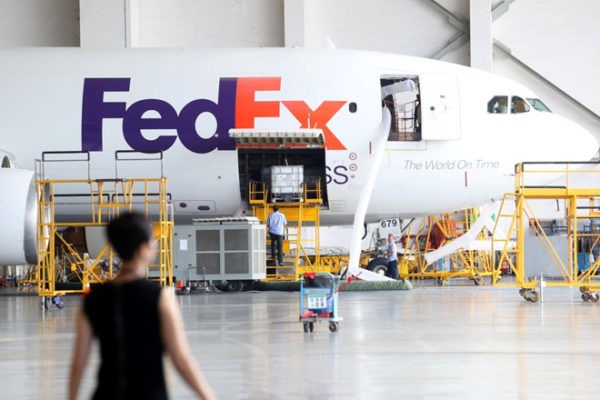 fedq3-600x400-3 Chuyển phát Fedex đi Mỹ